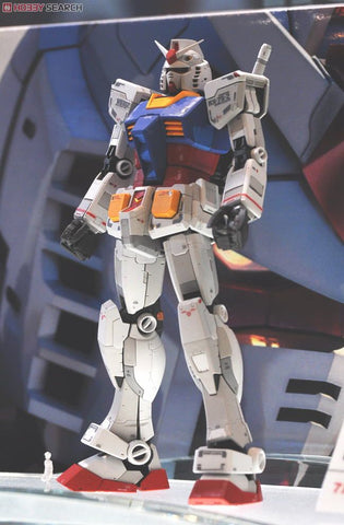 Image of (Bandai) RX-78-2 Gundam (RG) (Gundam Model Kits)