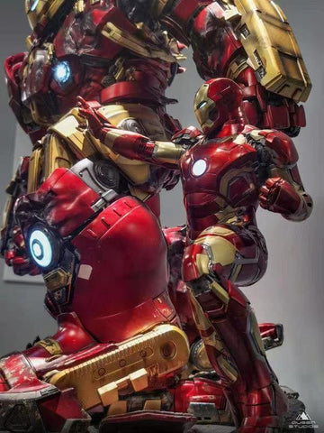 Image of (Queen Studios) (Pre-Order) Iron Man Mark43 1/4 Scale Statue