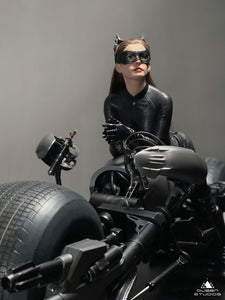 (Queen Studios) (Pre-Order) The Catwoman (Implanted hair version) 1/3 Scale Statue