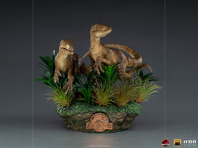 (Iron Studios) (Pre-Order) Just The Two Raptors Deluxe Art Scale 1/10 - Jurassic Park - Deposit Only