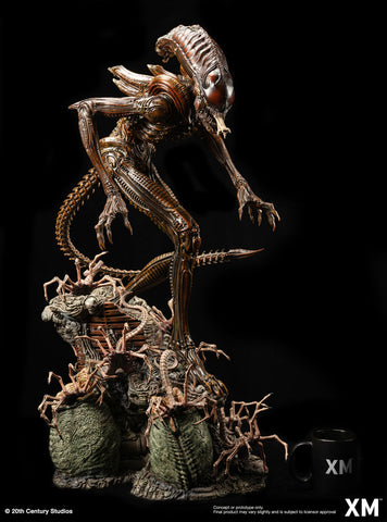 Image of (XM Studios) (Pre-Order) Alien Hive-Warrior Statue - Deposit Only