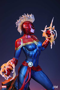 (XM Studios) Captain Marvel 1/4 Scale Premium Collectibles