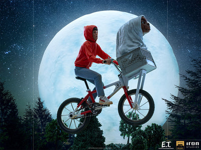 (Iron Studios) (Pre-Order) E.T. & Elliot - Art Scale 1/10 Deluxe - E.T. - Deposit Only