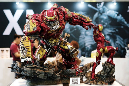 (XM Studios) Hulkbuster 1/4 Scale Premium Statue - Limited Edition (Back in Box/Displayed)