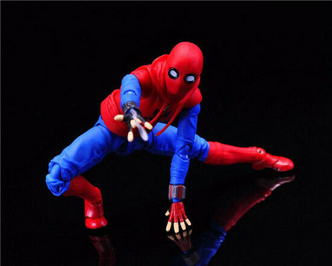 Image of (BANDAI) SHF SPIDERMAN HOME MADE SUIT