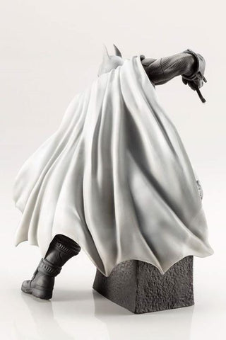 Image of Kotobukiya BATMAN ARKHAM Series 10th Anniversary Limited Edition ARTFX+ statue (Popular) Statue Geek Freaks Philippines 