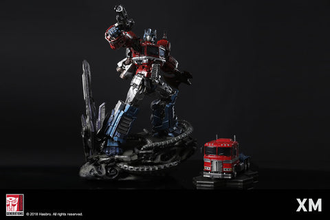 Image of (XM Studios) Optimus Prime 1/10 Premium Scale Statue