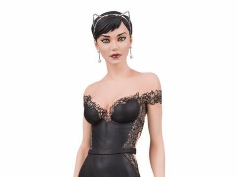 Image of (Mcfarlane) (Pre-Order) DC COVER GIRLS: CATWOMAN WEDDING DRESS BY JOELLE JONES STATUE - Deposit Only